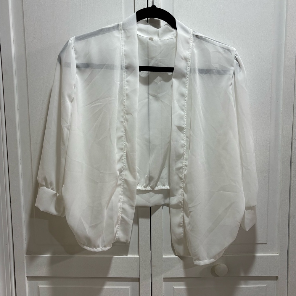 Chic White cover up size large